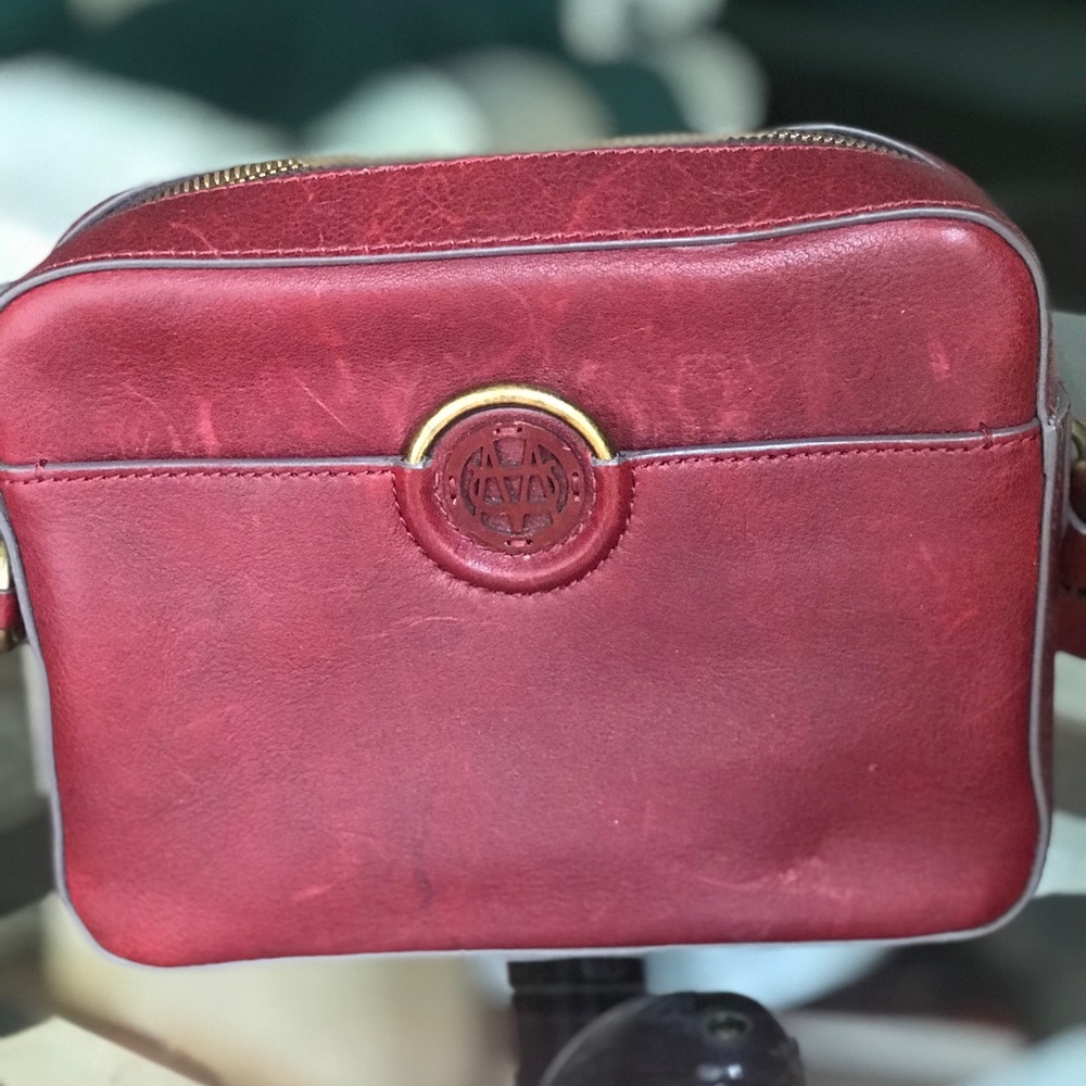 Massimo Dutti Leather Crossbody Bag